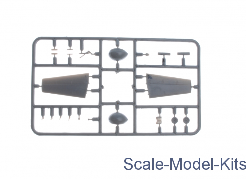 1/144 scale Ilyushin Il-38 May - Count-parts of P-3