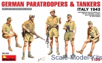 MA35163 German paratroopers & tankers, Italy 1943