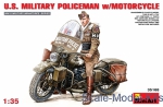 MA35168 U.S.Millitary policeman with motorcycle