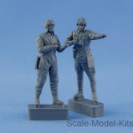 NS-F-43019-rk Set of two figures 