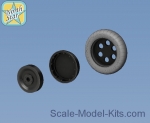 Wheels set for Focke-Wulf 190 A/F/G early (with hole) disk with early main tire (tread)