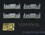 4 pcs of Royal Navy 4 inch (10.2 cm) Mark XVI guns in twin mounting